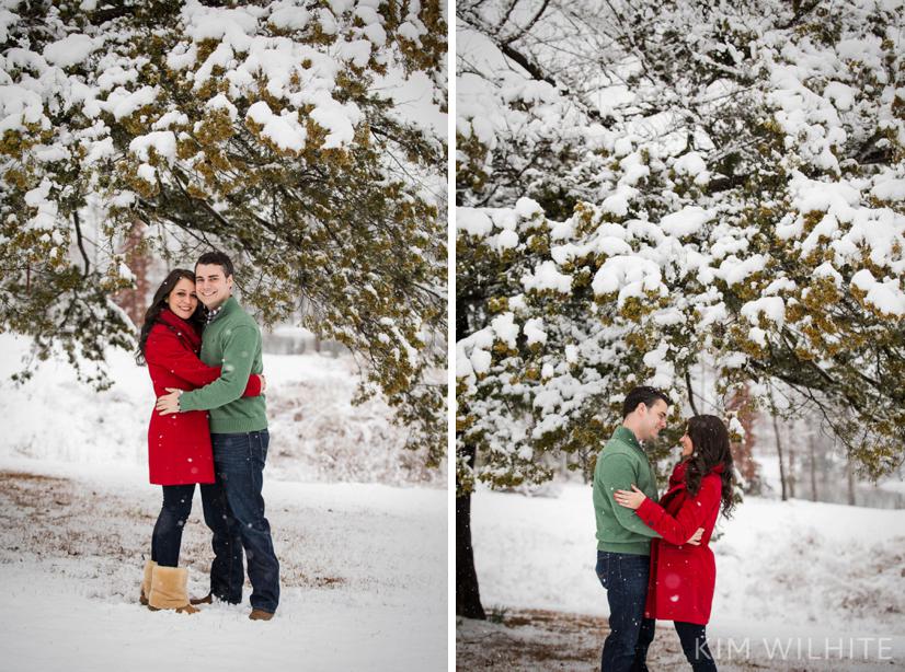 snowy-engagement-pictures-2