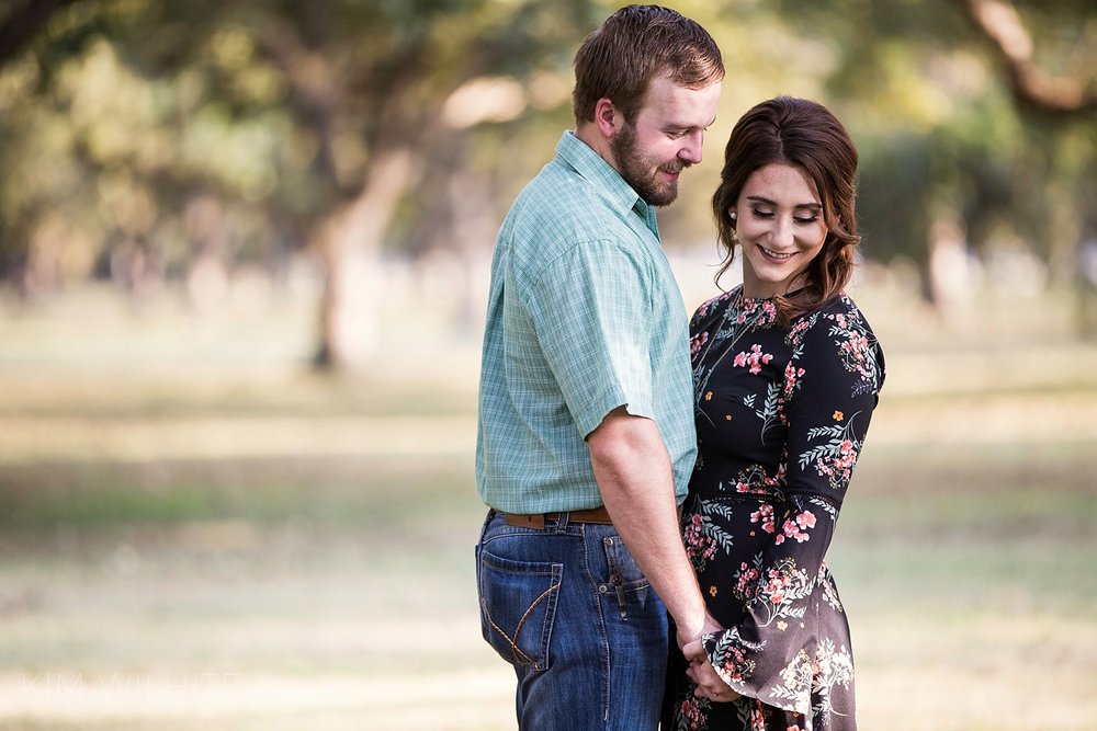 pecan-orchard-engagement-pictures-113.jpg